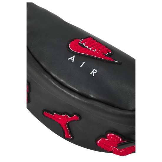 Jordan Τσαντάκι μέσης Jam Borough Varsity Crossbody Jordan Τσαντάκι μέσης Jam Borough Varsity Crossbody